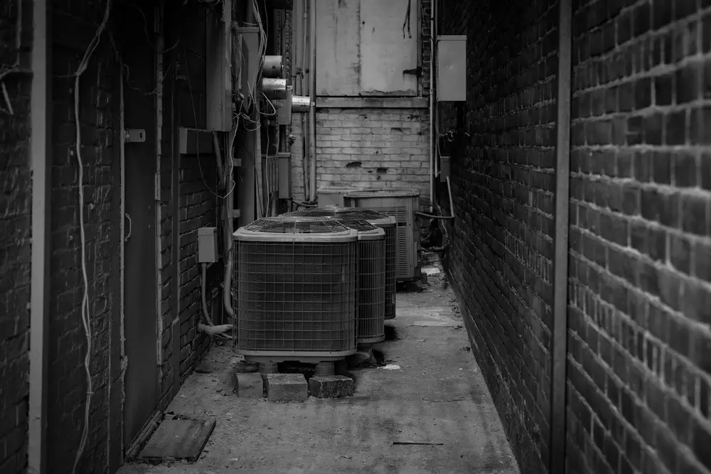 central air conditioner replacement cost 2500 sq ft home Ontario