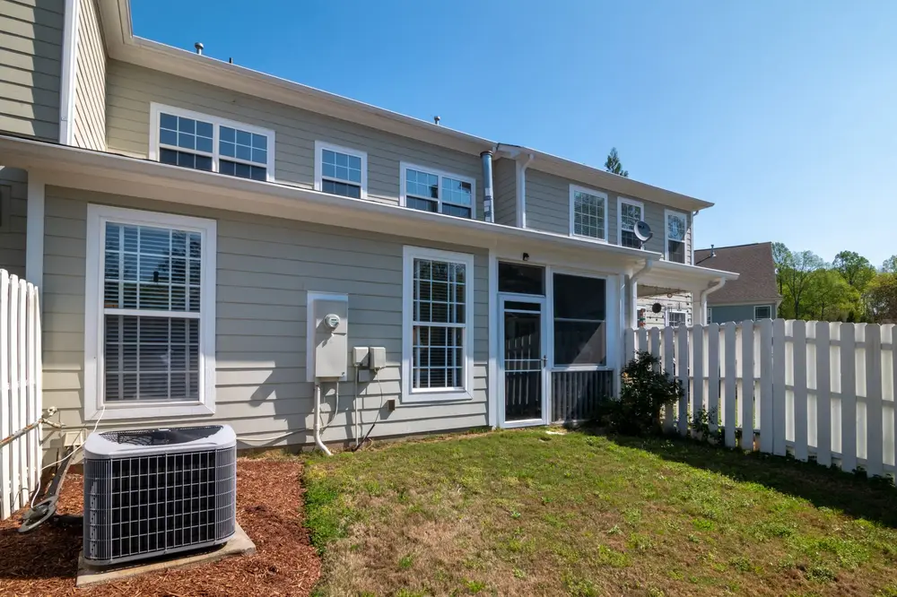 Lennox air conditioner installation cost 3 bedroom house Texas